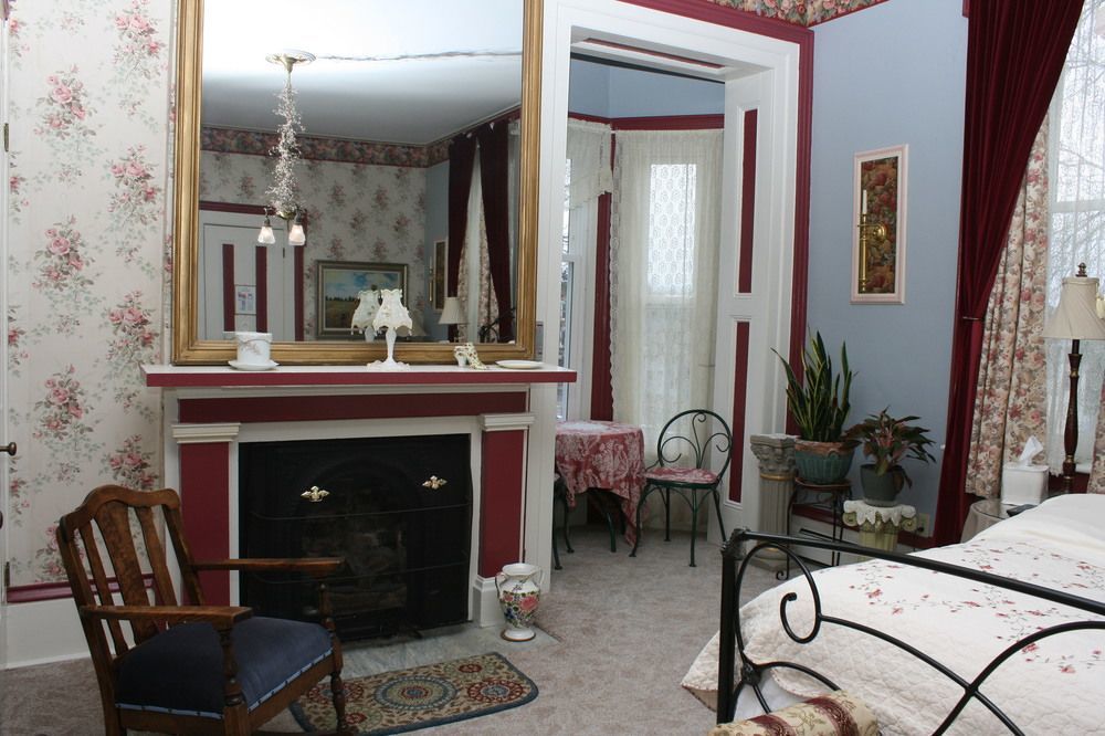 The Gridley Inn B&B 워털루 외부 사진
