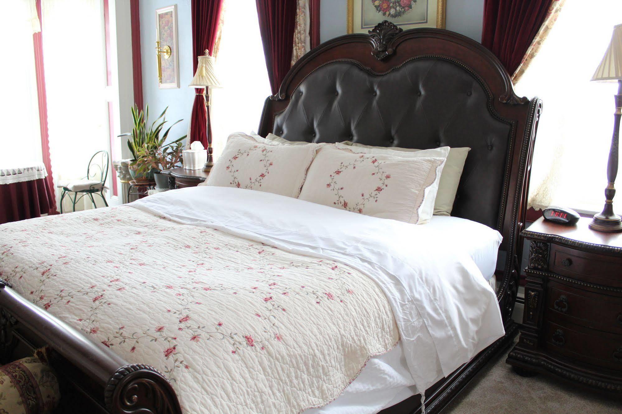 The Gridley Inn B&B 워털루 외부 사진